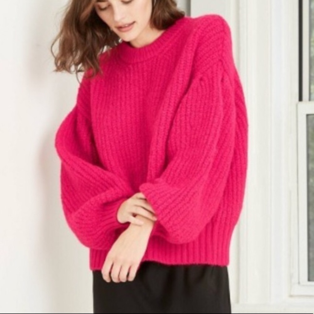 A New Day size medium oversized hot pink crew neck chunky knit sweater